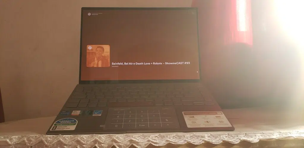 Review: zenbook 14x oled space edition une potência e leveza Tela do zenbook 14x oled space edition