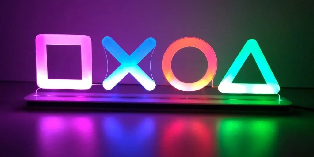 Como incluir iluminação rgb no setup gamer Luminária com ícones do playstation