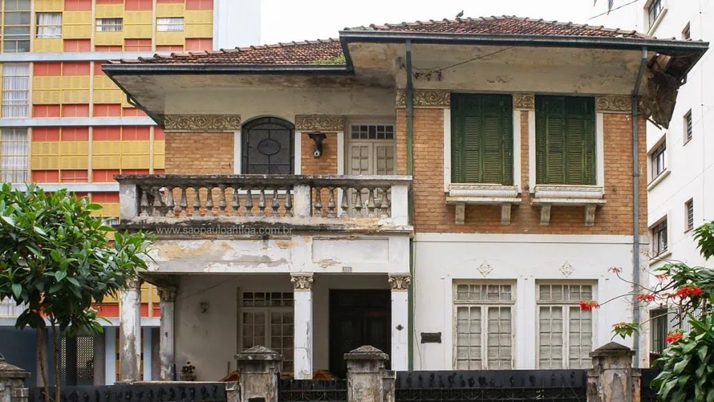 Begrijp waarom de vrouw in het verlaten huis niet kan worden gearresteerd Het leven van Margarida Bonetti in Brazilië