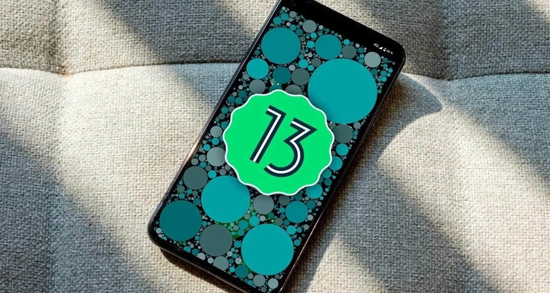 Android 13 は Google によって正式にリリースされました。 誰が新しいバージョンを取得するかを確認する