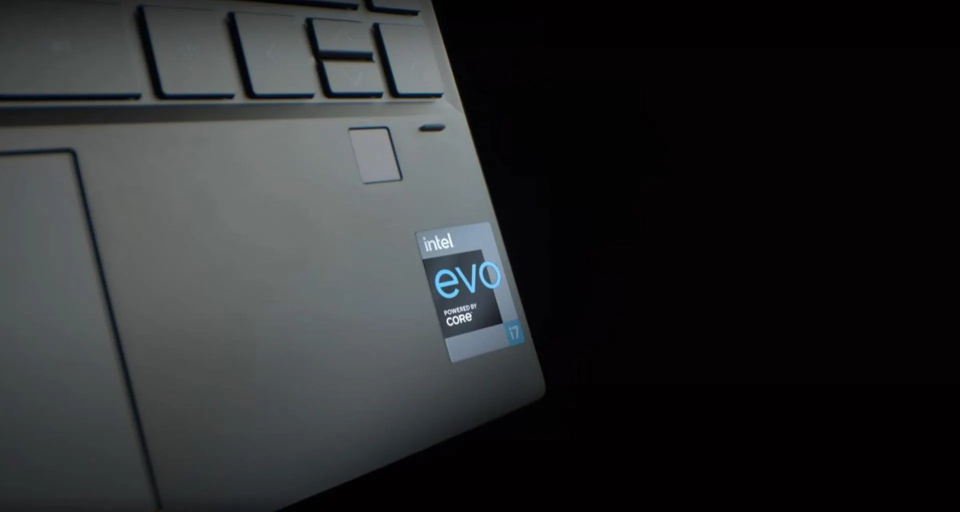 インテル evo によってノート PC でのビデオ編集がいかに簡単になるか