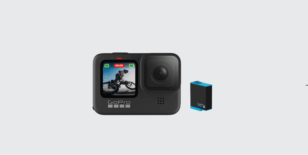 Gopro membagikan kit kamera hitam hero10 pada Hari Ayah Gopro membagikan kit kamera hitam hero10 pada Hari Ayah. Promosi Hari Ayah Gopro memberikan diskon untuk kamera aksi merek tersebut, dan memberikan kit hitam hero10 dengan aksesori rekaman dan item pakaian