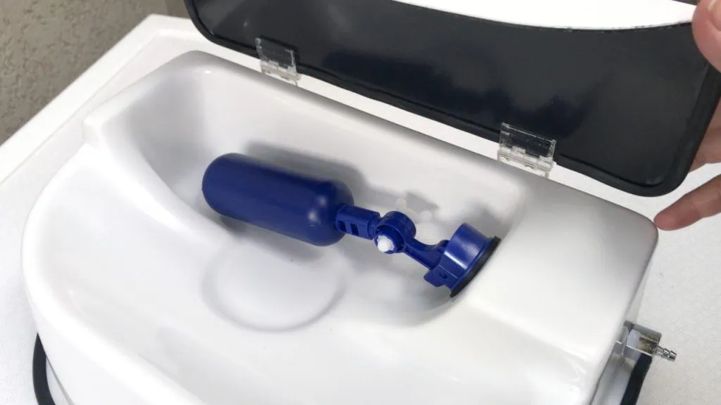 Bebedouro automático weasy oásis para pets (review) Bebedouro automático weasy oásis para pets (review). Testamos o bebedouro automático weasy oásis para pets, com controle de água e escoamento