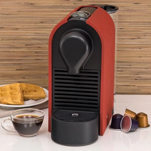יום האב הטכני: 40+ רעיונות למתנות טכניות nespresso essenza mini d30 הוא בולט בין מכונות קפה ברמת הכניסה