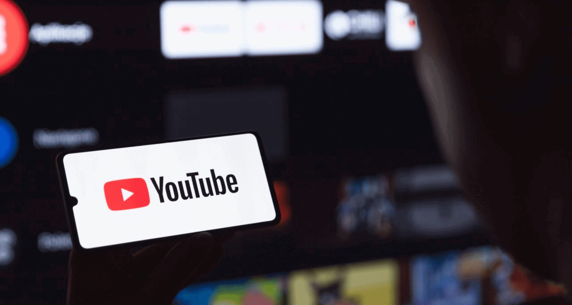 スマートフォンの Youtube ロゴ