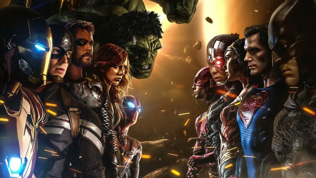 Würde Marvel DC jemals kaufen? UCM Avengers und Zack Snyders Justice League stehen sich gegenüber.