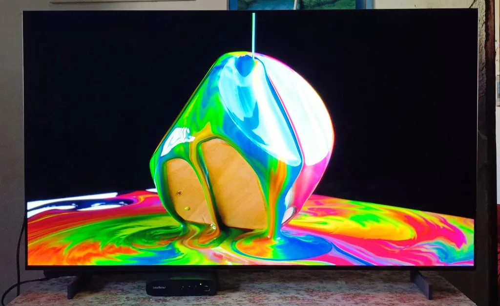 Recension: smart tv lg oled evo c2 Bild på lg c2 42 oled evo