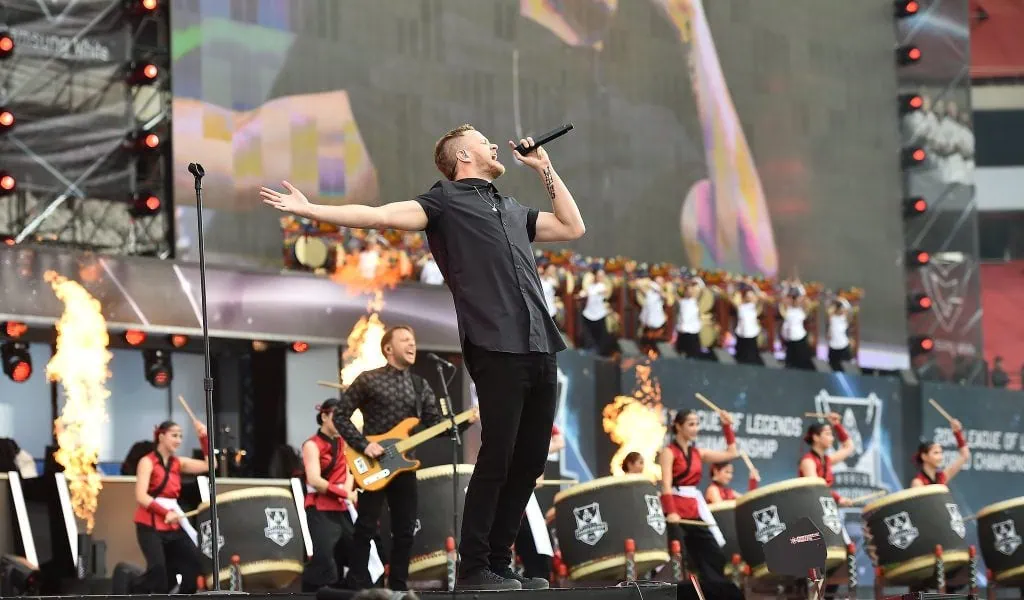 Lol: conheça todas as músicas já criadas para o worlds Imagine dragons na apresentação do worlds 2014