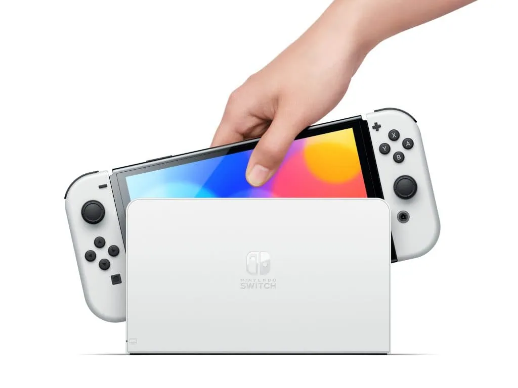 Nintendo Switch OLED が 26 月 XNUMX 日に正式にブラジルに到着 Nintendo Switch OLED は、26 月 2 日に正式にブラジルに到着します。 Nintendo Switch OLED はブラジルに到着し、価格は R$ 699,99 で、国内の大手小売店で販売されます。