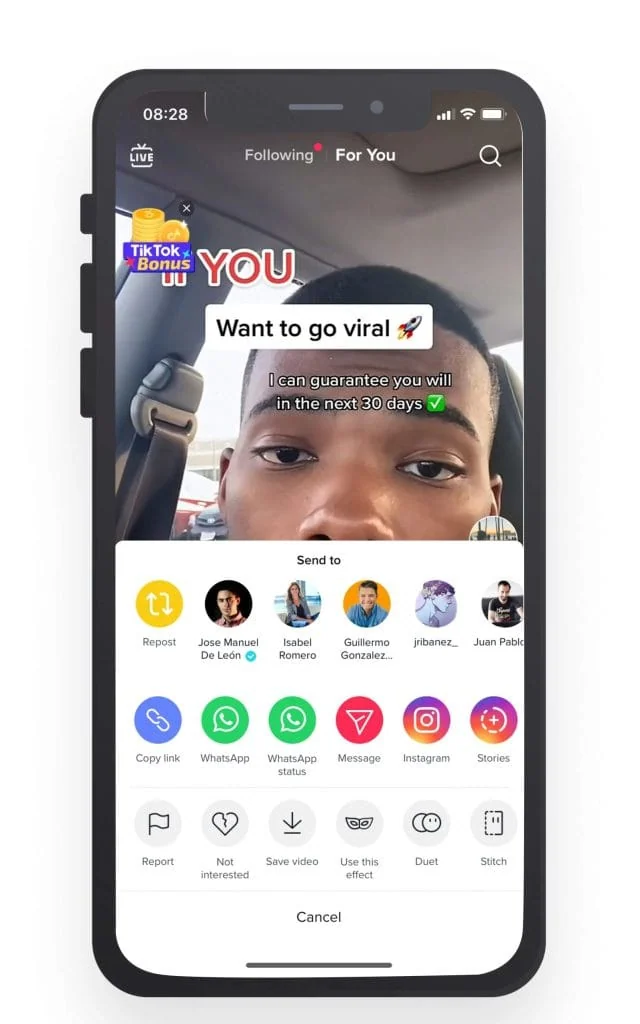 Instagram 测试用户提要中的内容转发 Instagram
