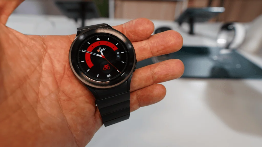 Bilan : la galaxy watch 5 pro vaut-elle le « plus » ? Bilan : la galaxy watch 5 pro vaut-elle le « plus » ?