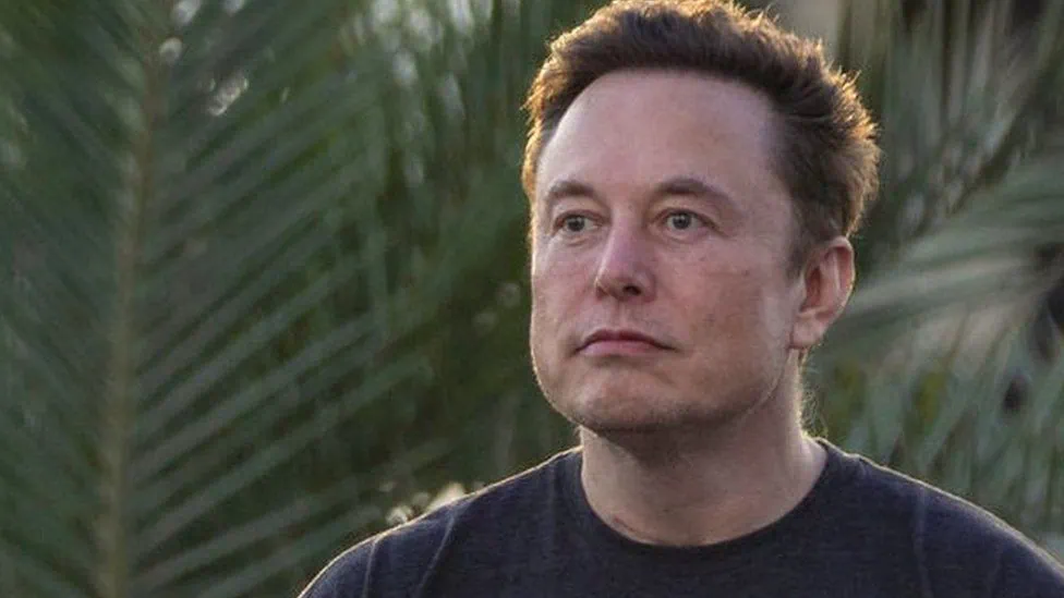 Artista usa ia para prever o futuro da humanidade | trio Elon musk após compra do twitter