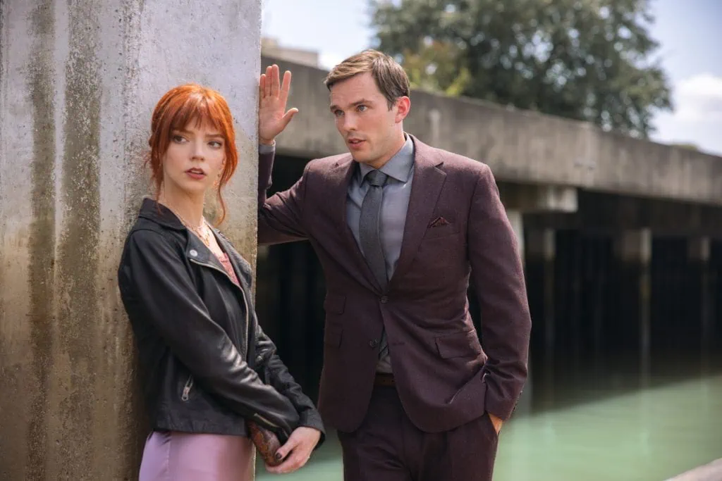 O menu é um banquete para os olhos e um deleite para o gênero O menu. The menu.