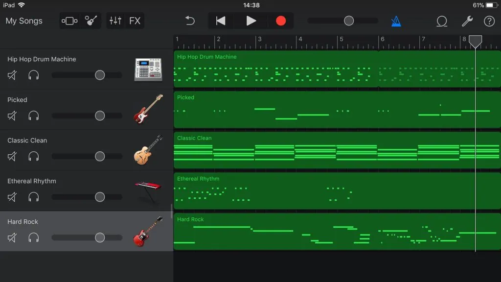 Os melhores apps para iphone (ios) em 2023 Print de uma tela do garageband com faixas de cinco instrumentos