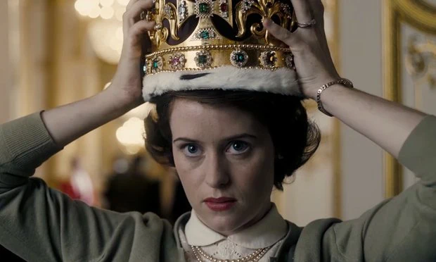 20 séries da netflix que você não pode deixar de assistir Cena de the crown