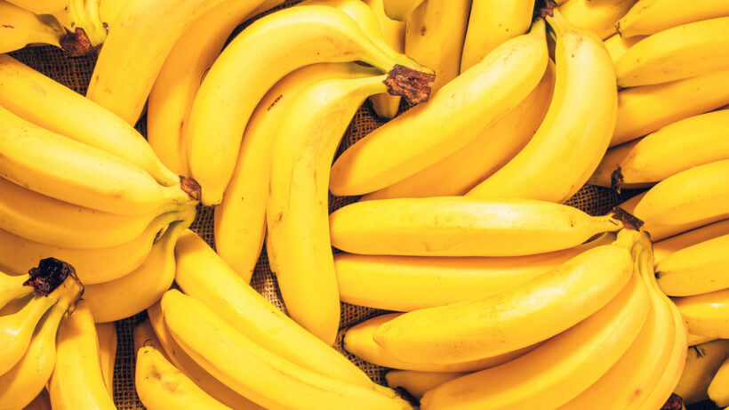 A banana é rica em carboidratos e ajuda no ganha de massa