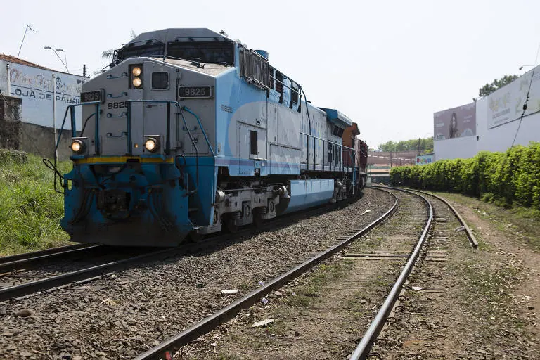 Gobierno de SP sanciona ley para reactivar ferrocarriles en el estado tren de carga