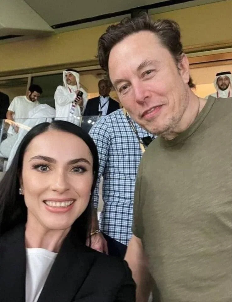 Elon musk já definiu saída do twitter, afirma fonte Nailya asker-zade e elon musk