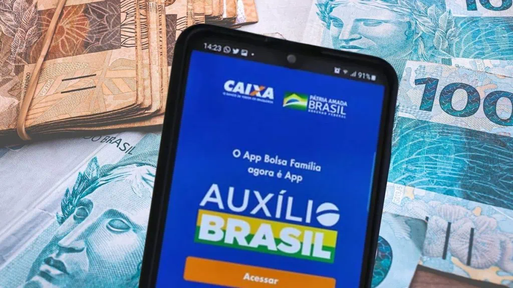 Google divulga termos mais buscados no ano de 2022 Auxílio brasil como um dos termos mais buscados no google em 2022