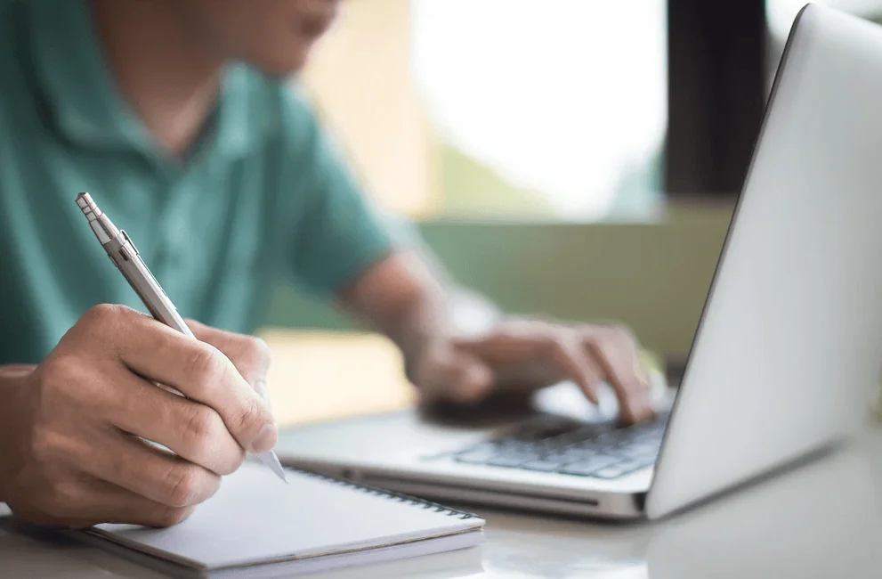 Ceo da openai fala que escolas não devem temer o chatgpt Nova ia divide opiniões entre educadores - imagem ilustrativa