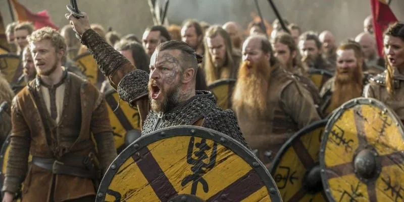 Découvrez les meilleures séries qui ont 10 ans en 2023 scène de vikings