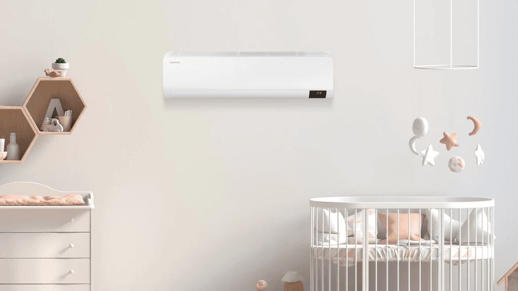 Ar-condicionado samsung para ambientes residenciais, promovendo economia de energia e conforto.