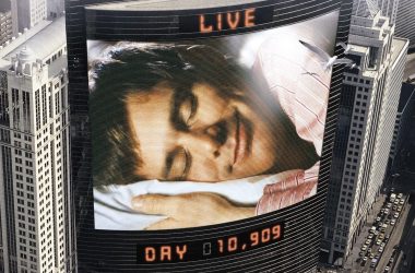 Plataformas nestflix e spotifictional reúnem artistas que só existem em filmes e séries