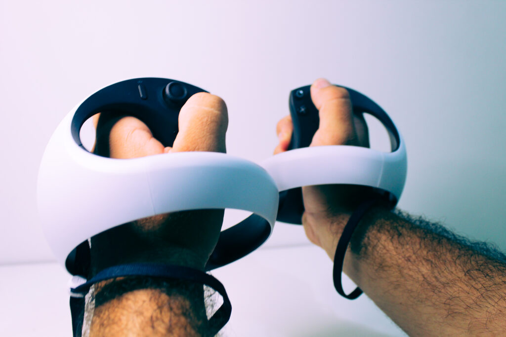 Review: ps vr2 é o suprassumo da experiência em realidade virtual Sense controllers do ps vr2