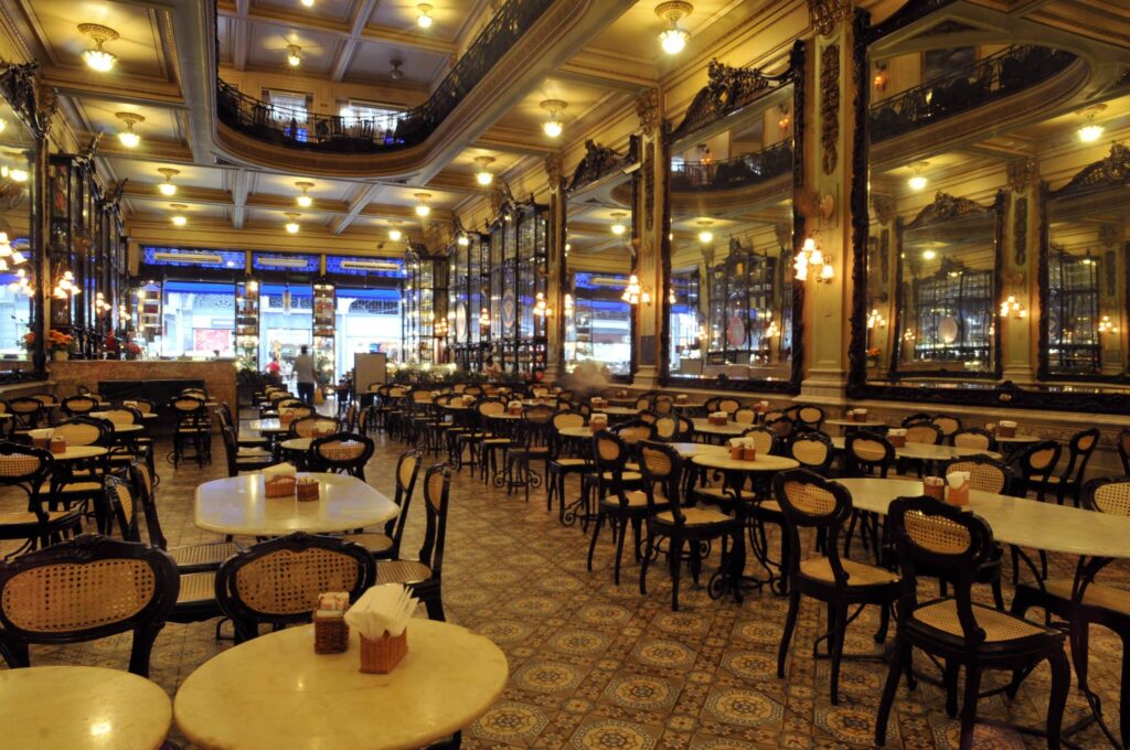 Os 30 melhores pontos turísticos para visitar no rio de janeiro Os 30 melhores pontos turísticos para visitar no rio de janeiro. Superestimado ou imperdível? Separamos os melhores lugares para conhecer no rio de janeiro para ajudar os interessados a montar um tour completinho pela cidade