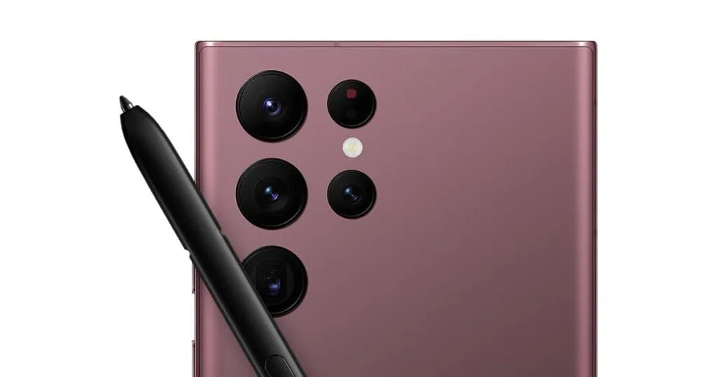 Galaxy s22 ultra x galaxy s23 ultra x iphone 14 pro max: qual comprar? Design do galaxy s22 ultra, que já foi o modelo premium da samsung durante o ano de 2022. Imagem: samsung