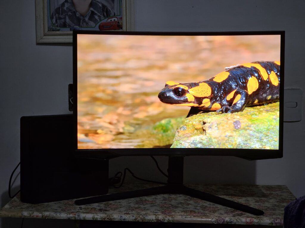 Review: odyssey g6 é muito mais que um monitor gamer Tela do oddyssey g6 da samsung