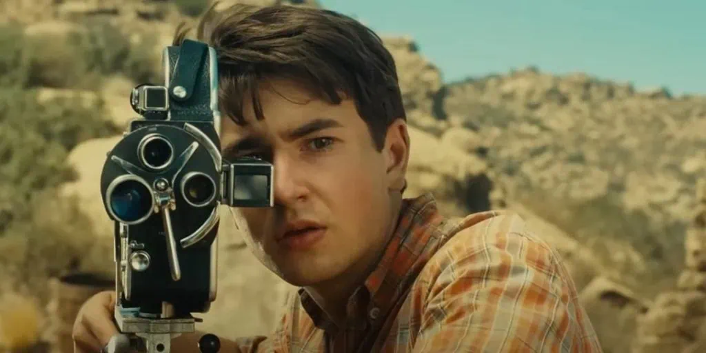 مراجعة: تشيد Fabelmans بشغف الفن والأفلام مراجعة: تشيد Fabelmans بشغف الفن والأفلام