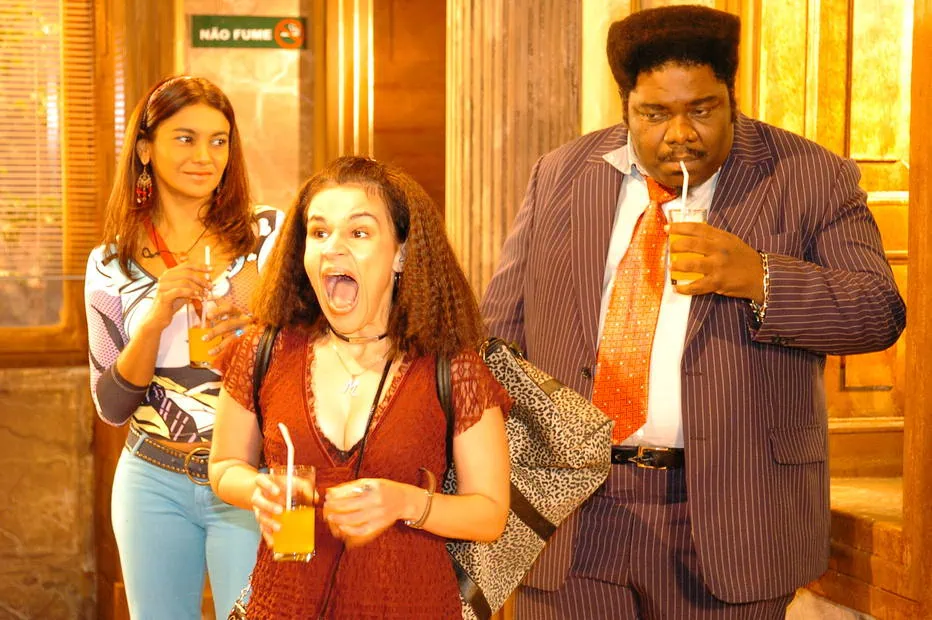 As 100 melhores séries de comédia de todos os tempos Cena da série de comédia a diarista