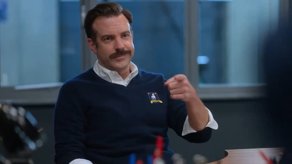 有史以来最好的100个系列 演员杰森·苏戴奇斯饰演男主角泰德·拉索