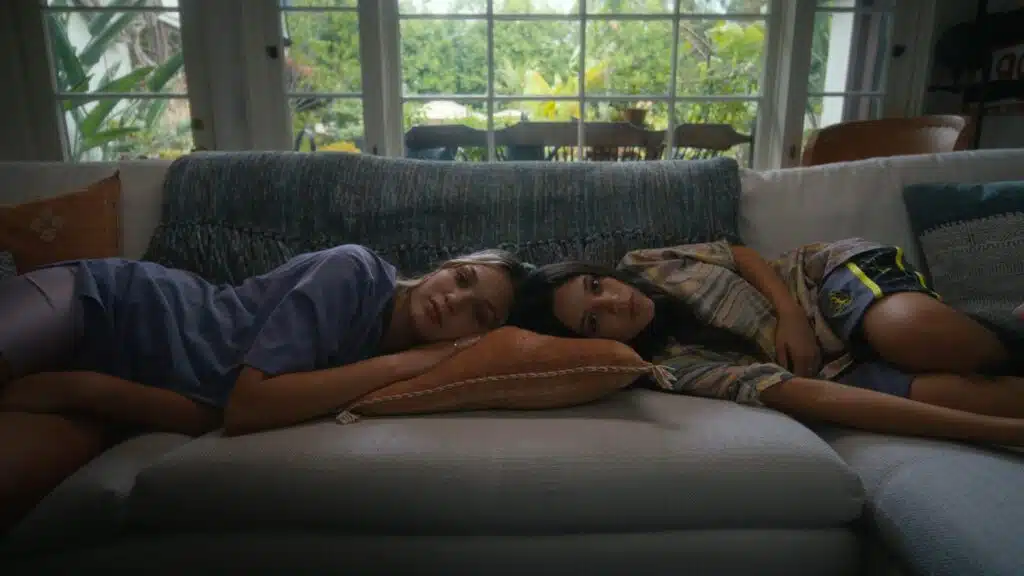 lgbtqiap+ karakterleriyle en iyi filmler (bölüm 2) lgbtqiap+ karakterleri içeren en iyi filmler (bölüm 2). LGBTQiap+ karakterli filmlerin yer aldığı listenin ikinci bölümüne bu sefer yirmi birinci yüzyıldan kalma yapımlara göz atın!