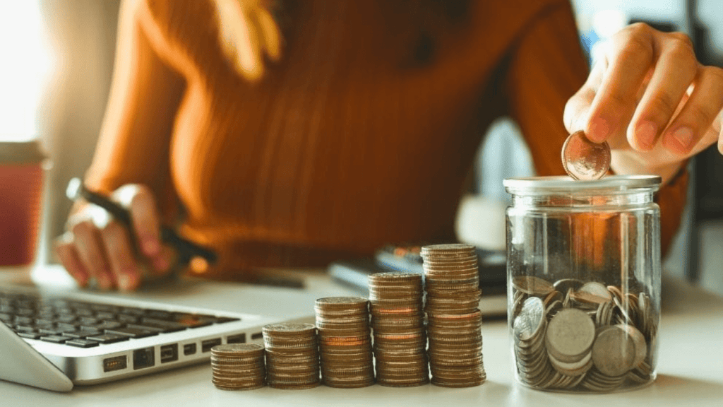 Economía, finanzas personales y tecnología digital.