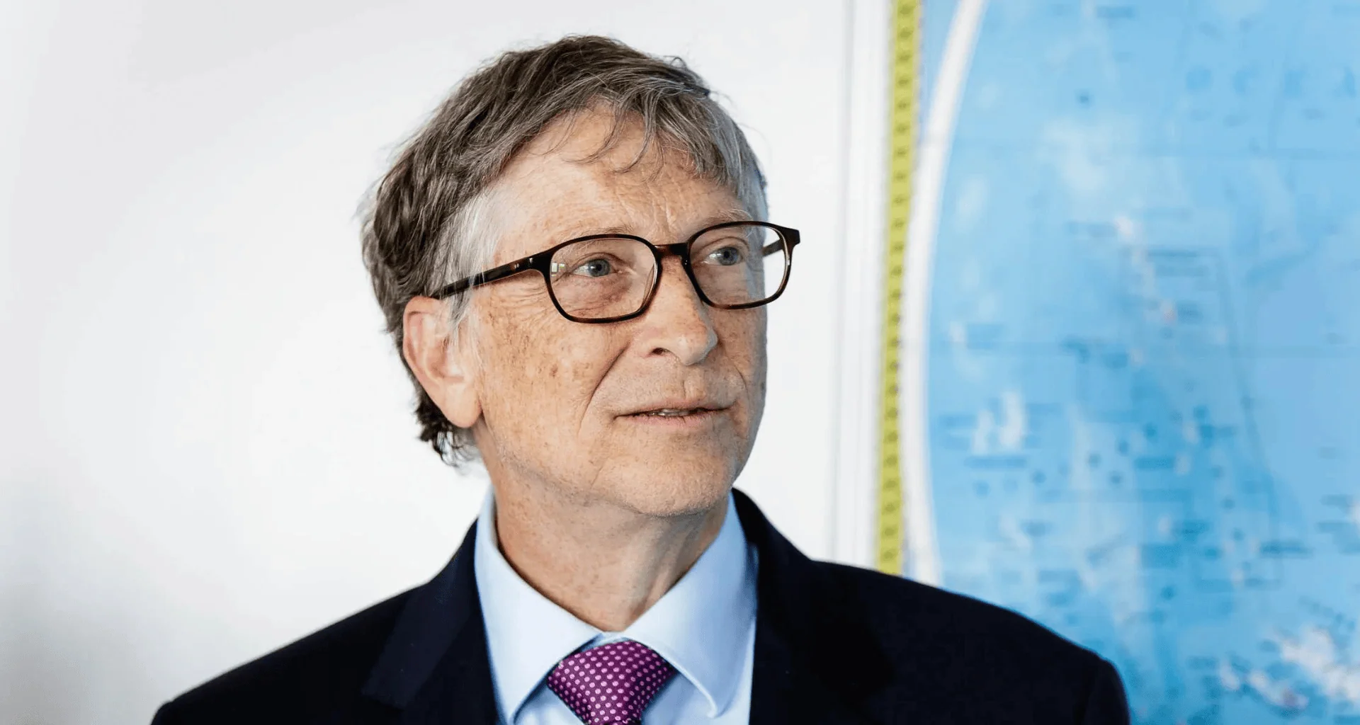 ビル・ゲイツが ias の年齢についてコメント