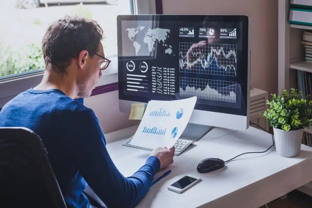 Profesi apa yang akan digantikan oleh ais? Dan kapan? Analis pasar melakukan kompilasi data