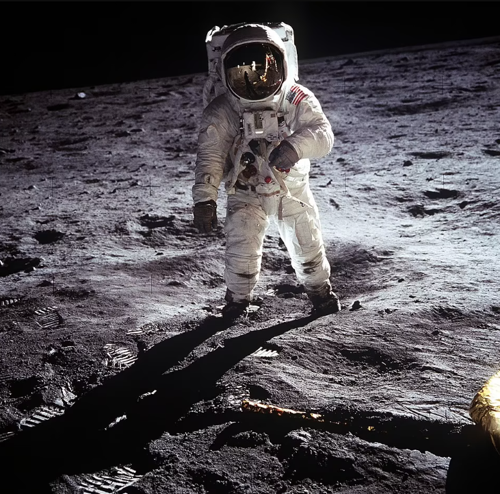 Traje de Neil Armstrong para a missão Apollo 3