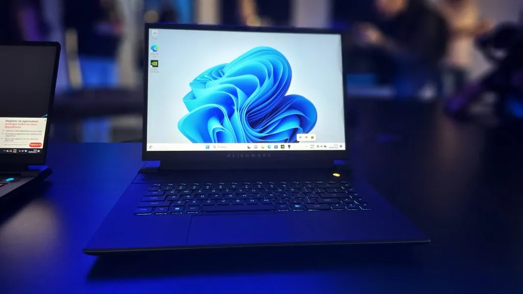 Dell lança desktop gamer alienware aurora r15 no brasil por r$ 9. 999 Notebook gamer alienware m16