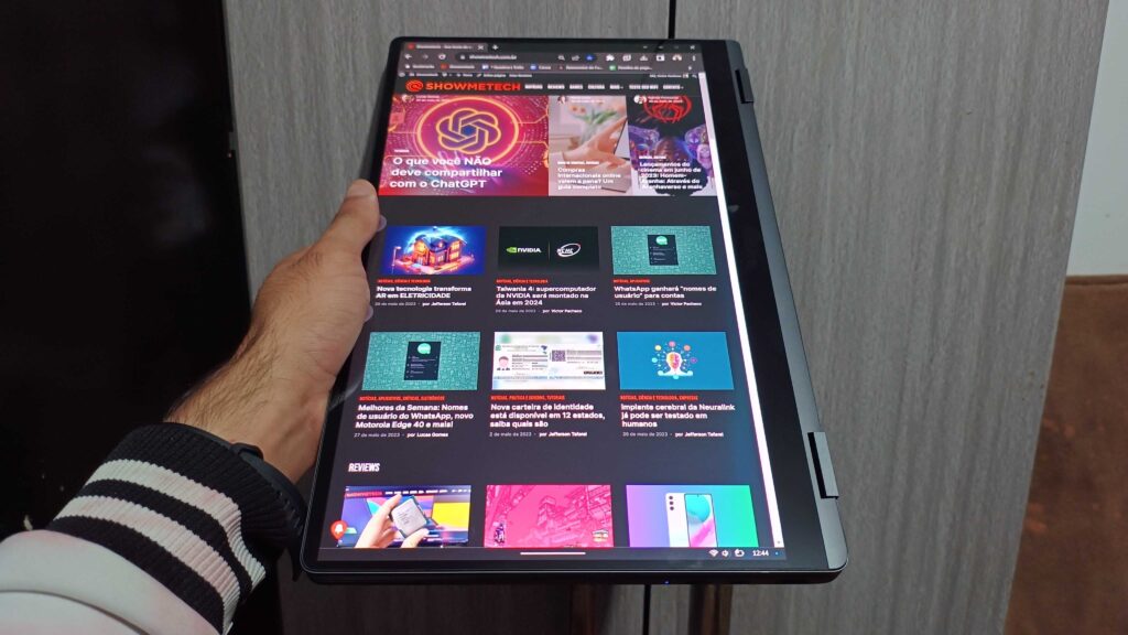 Galaxy book3 360 em modo tablet
