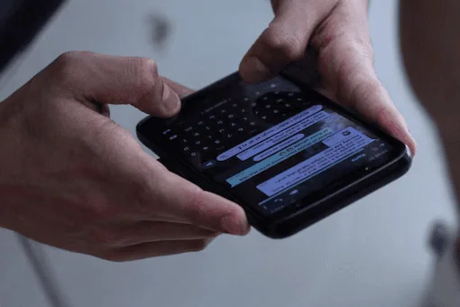 Como ficar invisível no whatsapp e remover o status de online Aplicativo de mensagens t alt tutorial status de online