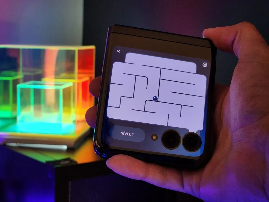 Review motorola razr 40 ultra: telas de encher os olhos Review motorola razr 40 ultra: telas de encher os olhos. A motorola fez um trabalho excepcional no razr 40 ultra. A fluidez das telas e do sistema são ponto alto, além da altíssima qualidade de construção. Vem conhecer o aparelho