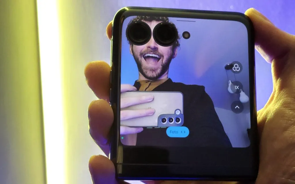 Review motorola razr 40 ultra: telas de encher os olhos Review motorola razr 40 ultra: telas de encher os olhos. A motorola fez um trabalho excepcional no razr 40 ultra. A fluidez das telas e do sistema são ponto alto, além da altíssima qualidade de construção. Vem conhecer o aparelho