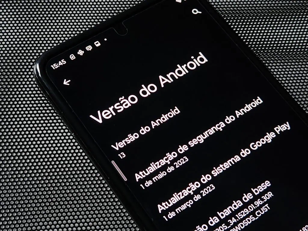 Review motorola razr 40 ultra: telas de encher os olhos Review motorola razr 40 ultra: telas de encher os olhos. A motorola fez um trabalho excepcional no razr 40 ultra. A fluidez das telas e do sistema são ponto alto, além da altíssima qualidade de construção. Vem conhecer o aparelho