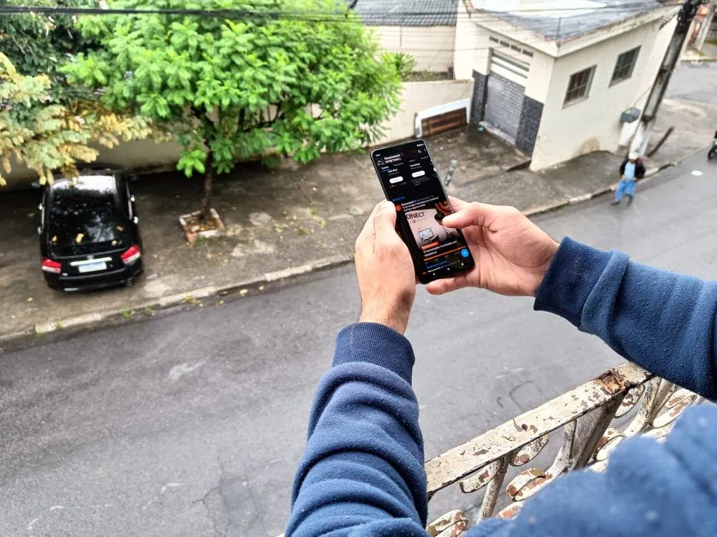 Review: motorola edge 40 acerta em todos os pontos Motorola edge 40 rodando aplicativo do twitter