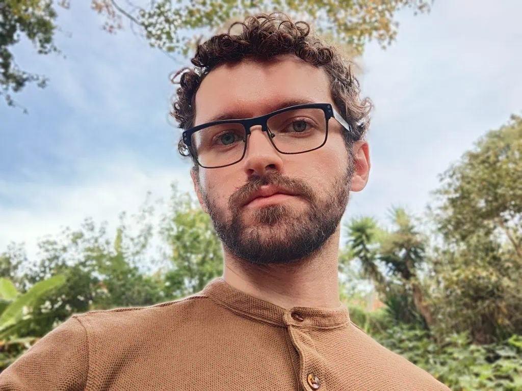 Review motorola razr 40 ultra: telas de encher os olhos Review motorola razr 40 ultra: telas de encher os olhos. A motorola fez um trabalho excepcional no razr 40 ultra. A fluidez das telas e do sistema são ponto alto, além da altíssima qualidade de construção. Vem conhecer o aparelho