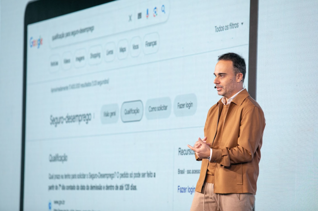 Bruno pôssas, vice-presidente de engenharia da busca, falando sobre as novidades na busca. Imagem: google