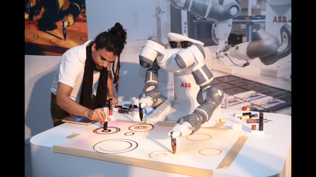 O robô yumi é um robô colaborativo da abb, projetado para trabalhar lado a lado com humanos, para auxiliar os trabalhadores em tarefas leves