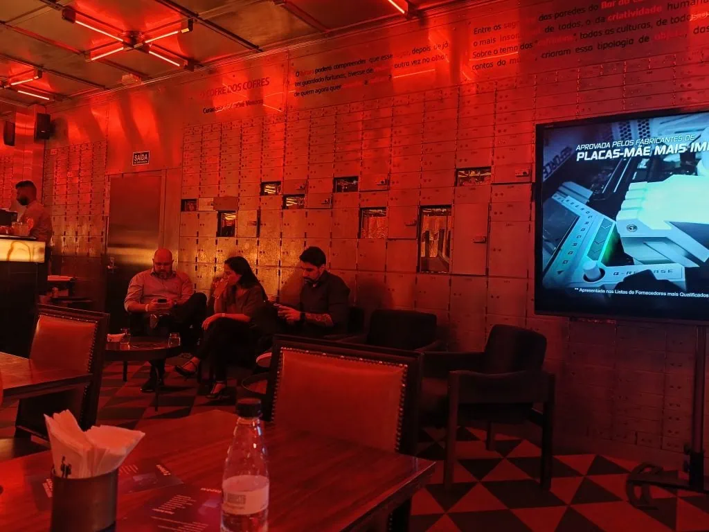 Review: motorola edge 40 acerta em todos os pontos Review: motorola edge 40 acerta em todos os pontos. Nova opção de smartphone premium se destaca por bateria de longa duração, processador potente câmeras de tirar o fôlego. Veja o que achamos!